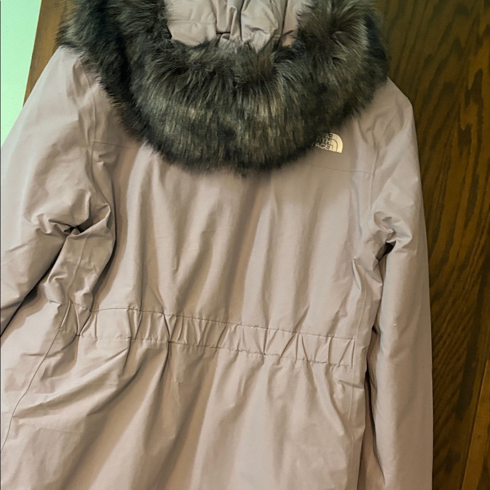 The North Face Women's Lavender/ Grey Ski Jacket! NWT! - Picture 6 of 7